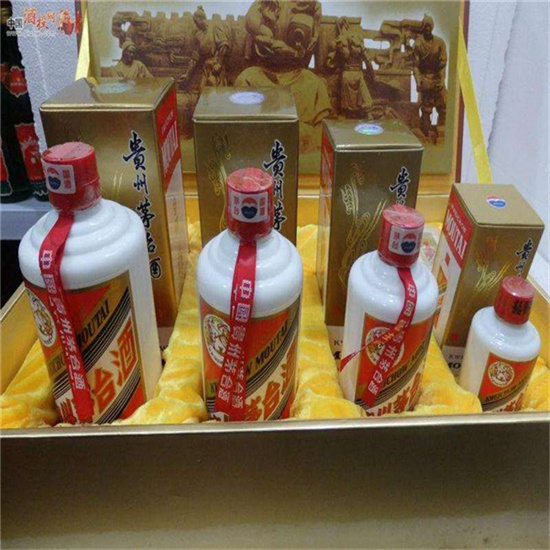 皋兰青岛即墨30年茅台酒回收多少钱哪里回收(附近上门回收茅台酒）?